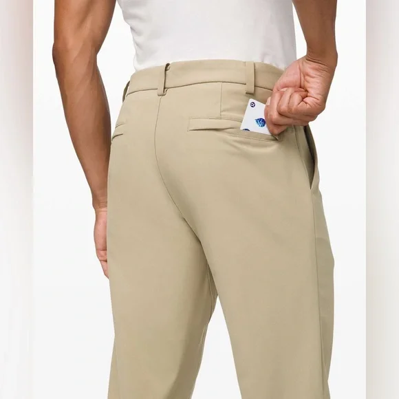 Lululemon Commission Pant Classic *Warpstreme 32"
Tofino Sand - Picture 5 of 13